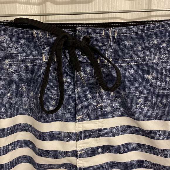 O’Neill men’s Board Shorts size 29W, EUC, gently worn, no defects, stains - Picture 3 of 5